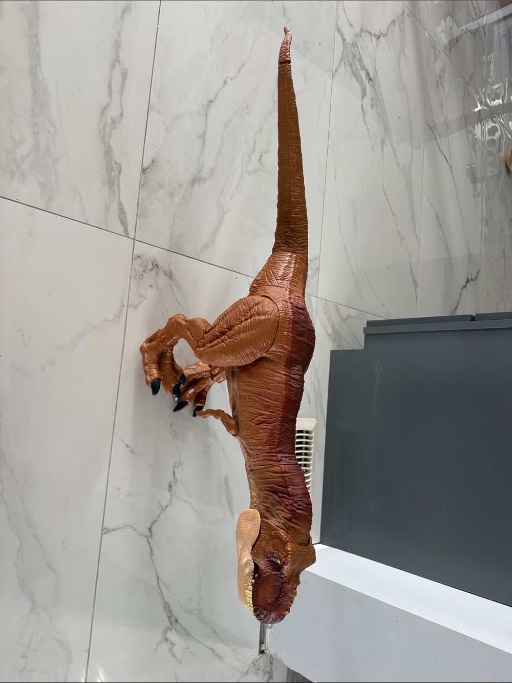 Mattel Jurassic World Park Super Colossal Tyrannosaurus Rex T-Rex Figure Toy
